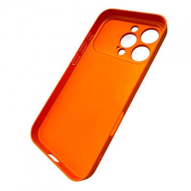 Чехол-накладка Frosted Glass для iPhone 16 Plus Orange-3