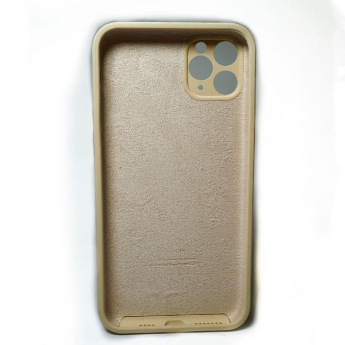 Силиконовый чехол для iPhone 11 Pro Max Молочный FULL (SQUARE SHAPE)-1