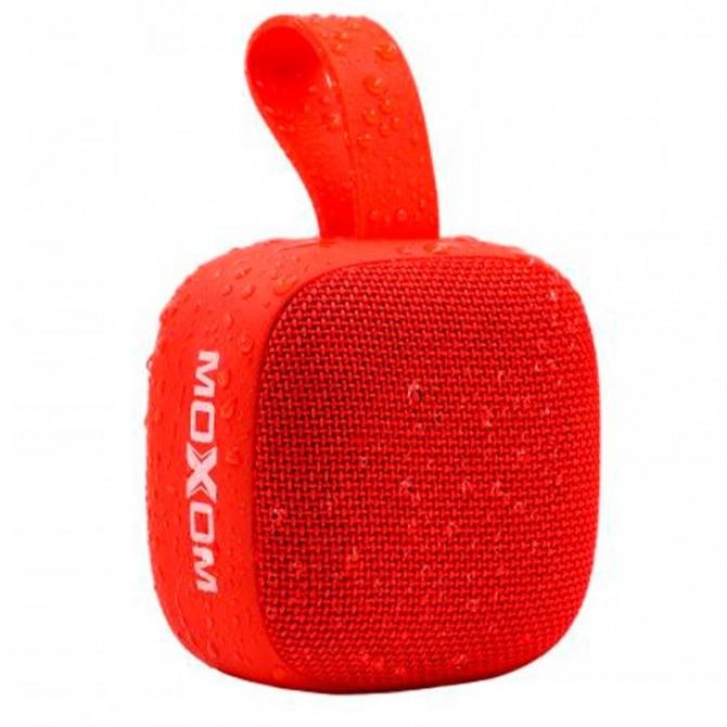 Портативна колонка MOXOM MX-SK10 (AUX/TF Card/Захист від вологи) Червоний
