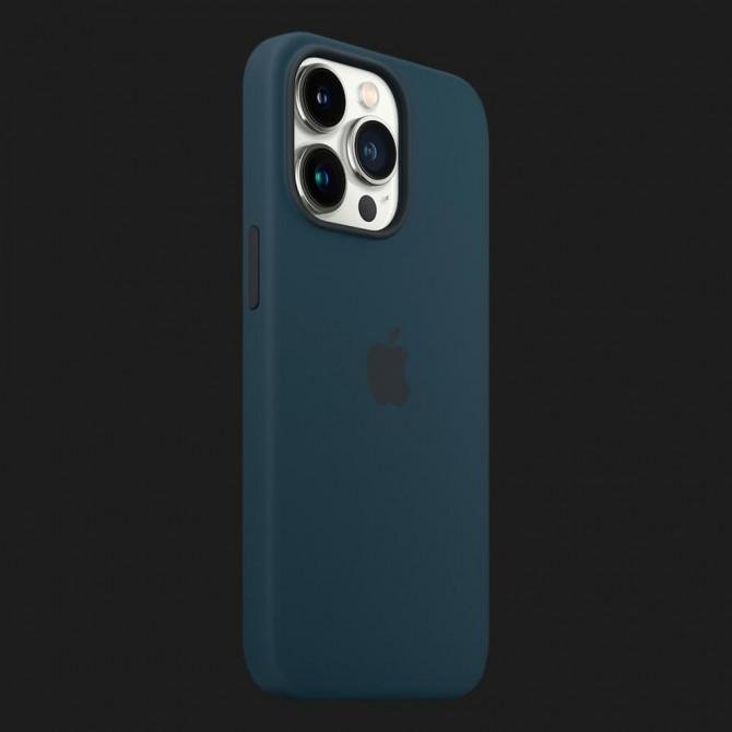 Чехол Apple Silicone Case для iPhone 13 Pro with MagSafe Abyss Blue-1
