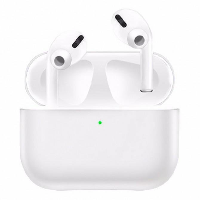 Чехол U-Like Silicone Protective Case For Airpods Pro White-1
