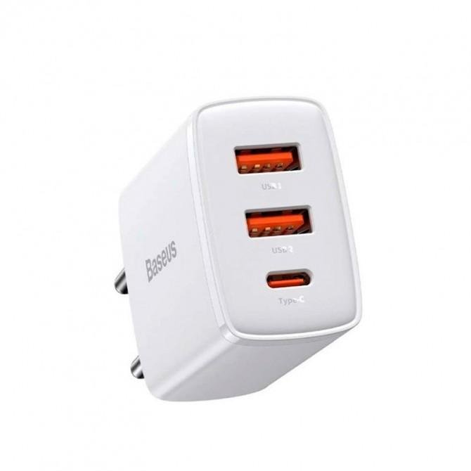 Сетевое зарядное устройство 2USB + Type-C Baseus Compact Quick Charger 30W (CCXJ-E02) White