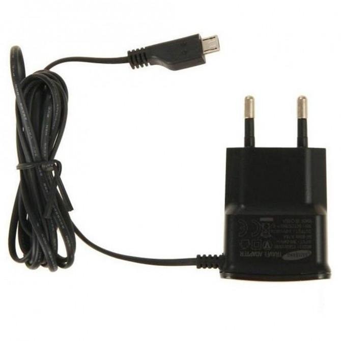 Сетевое зарядное устройство для Samsung I9100 Чёрный пластик-2