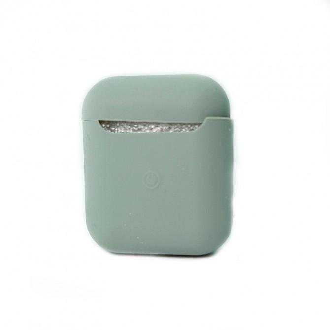 Чехол U-Like Silicone SLIM Protective Case For Airpods Grey-1