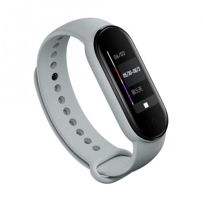 Ремешок для Xiaomi Mi Band 5/6 (Silicone) Grey-1