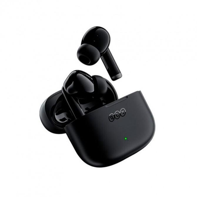 Наушники QCY T19 TWS Black-1