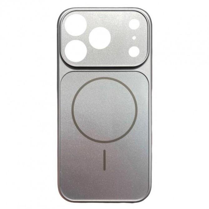 Чехол-накладка Frosted Glass для iPhone 16 Plus Silver